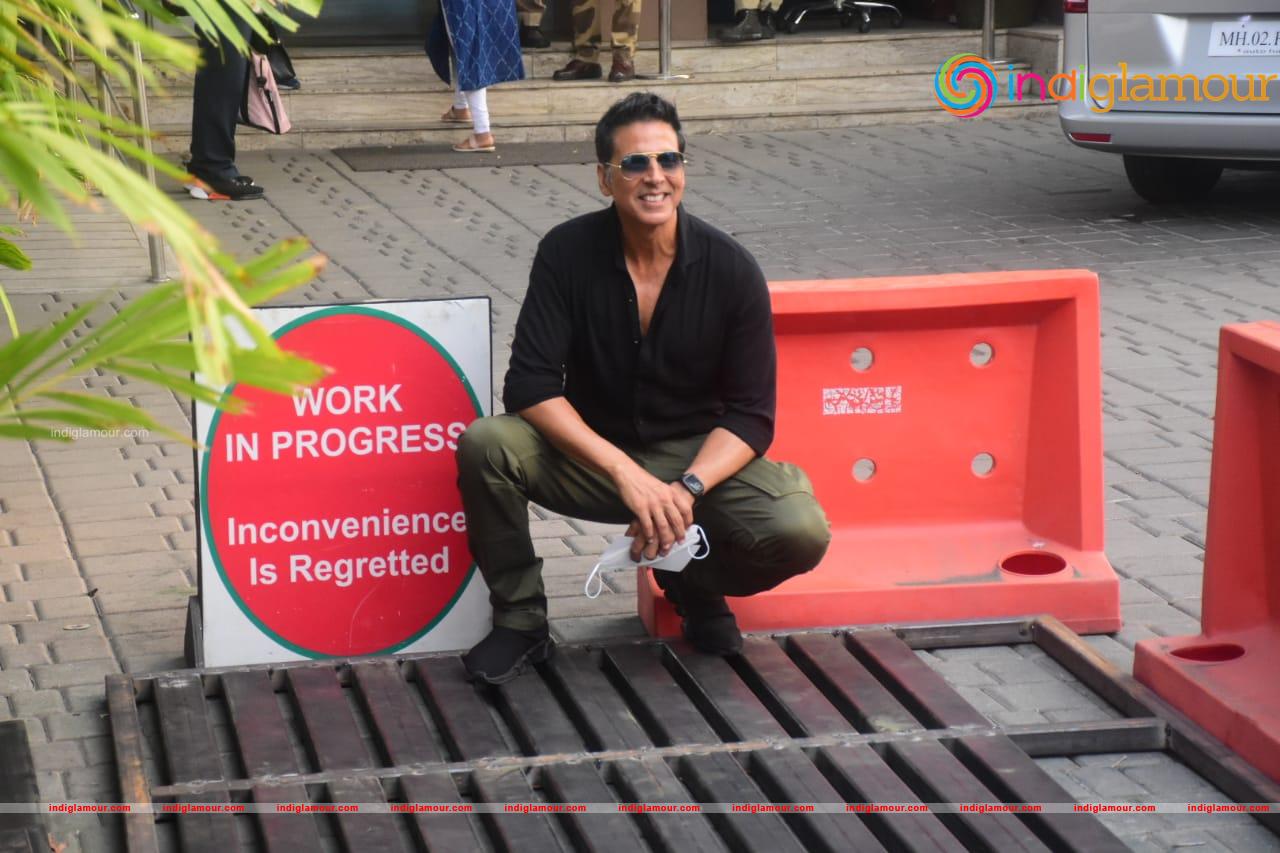 Akshay Kumar Jacqueline Fernandez Nushrat Bharucha Event hd photo