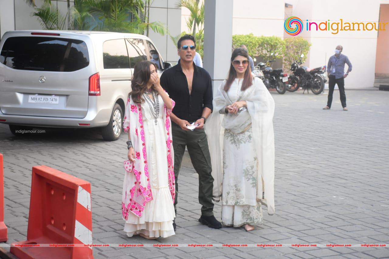 Akshay Kumar Jacqueline Fernandez Nushrat Bharucha Event hd photo
