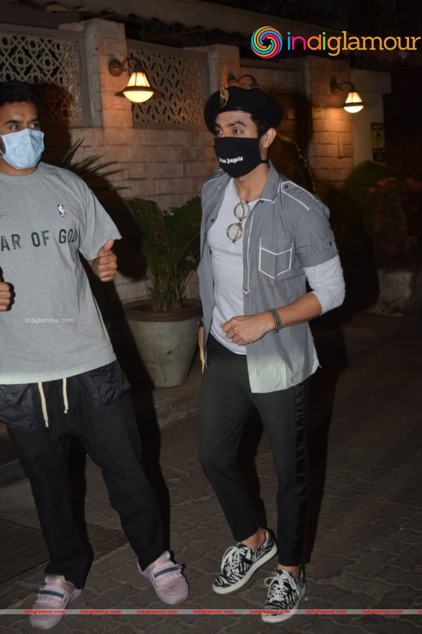 Aparshakti Khurana and Shashank Khaitan Event hd photo