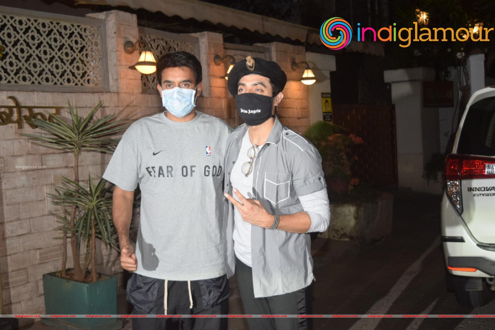 Aparshakti Khurana and Shashank Khaitan Event hd photo