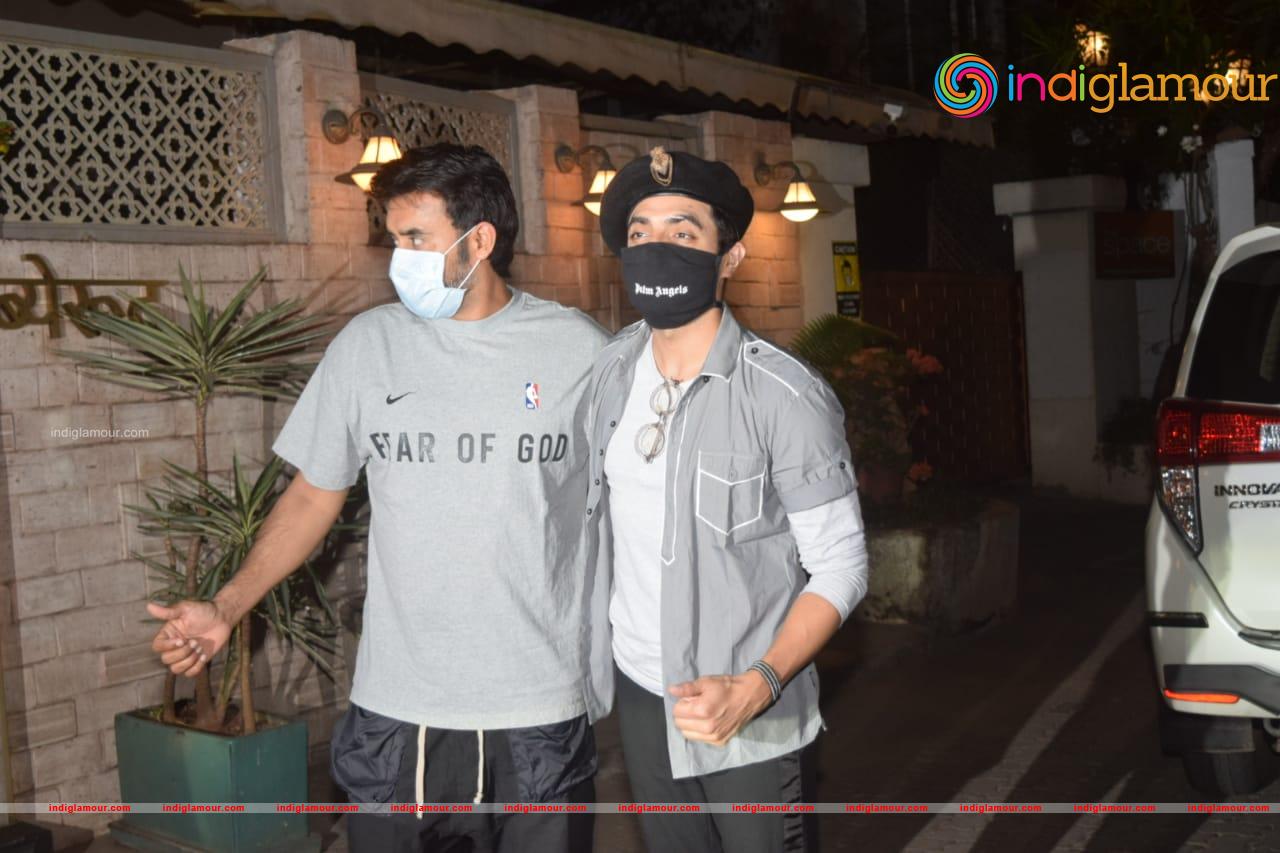 Aparshakti Khurana and Shashank Khaitan Event hd photo