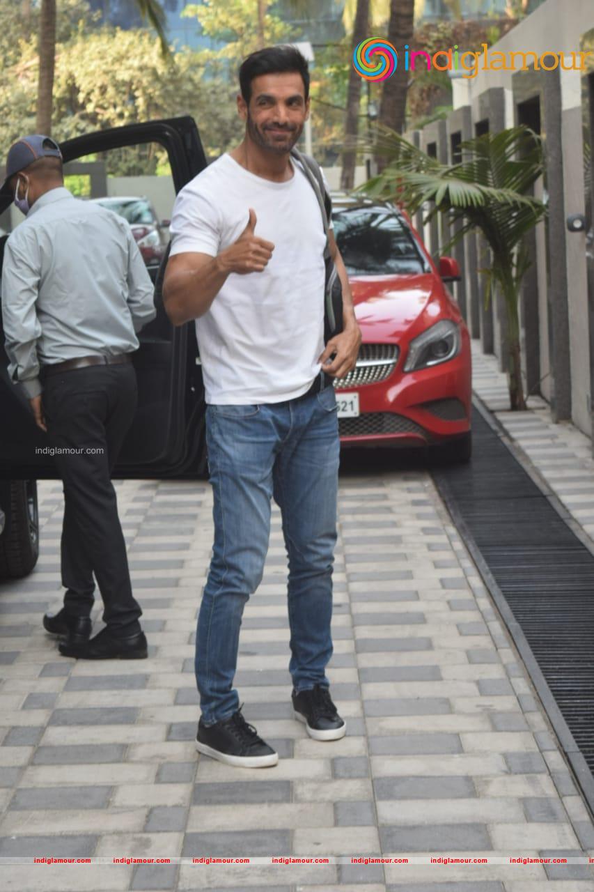 John Sidharth Gupta And Emraan Hashmi Event hd photo