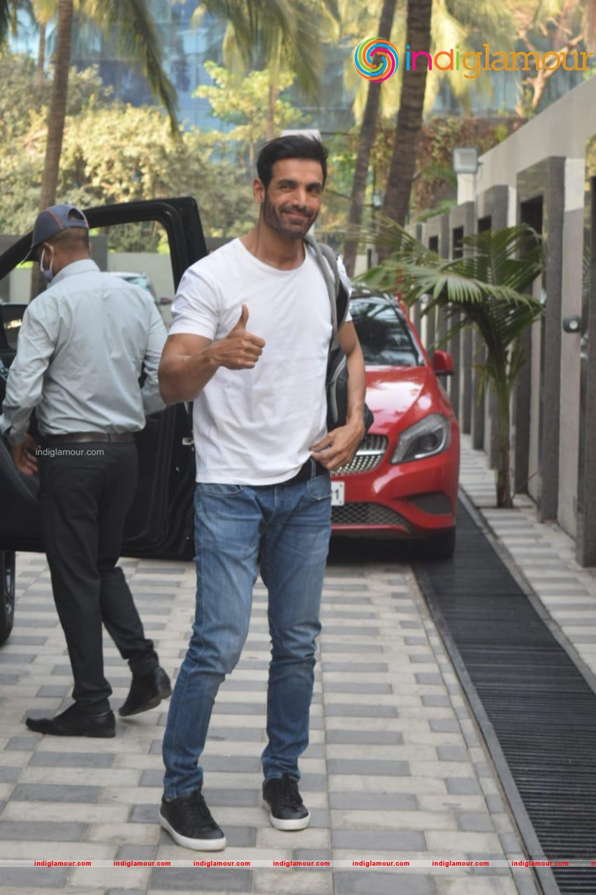 John Sidharth Gupta And Emraan Hashmi Event hd photo