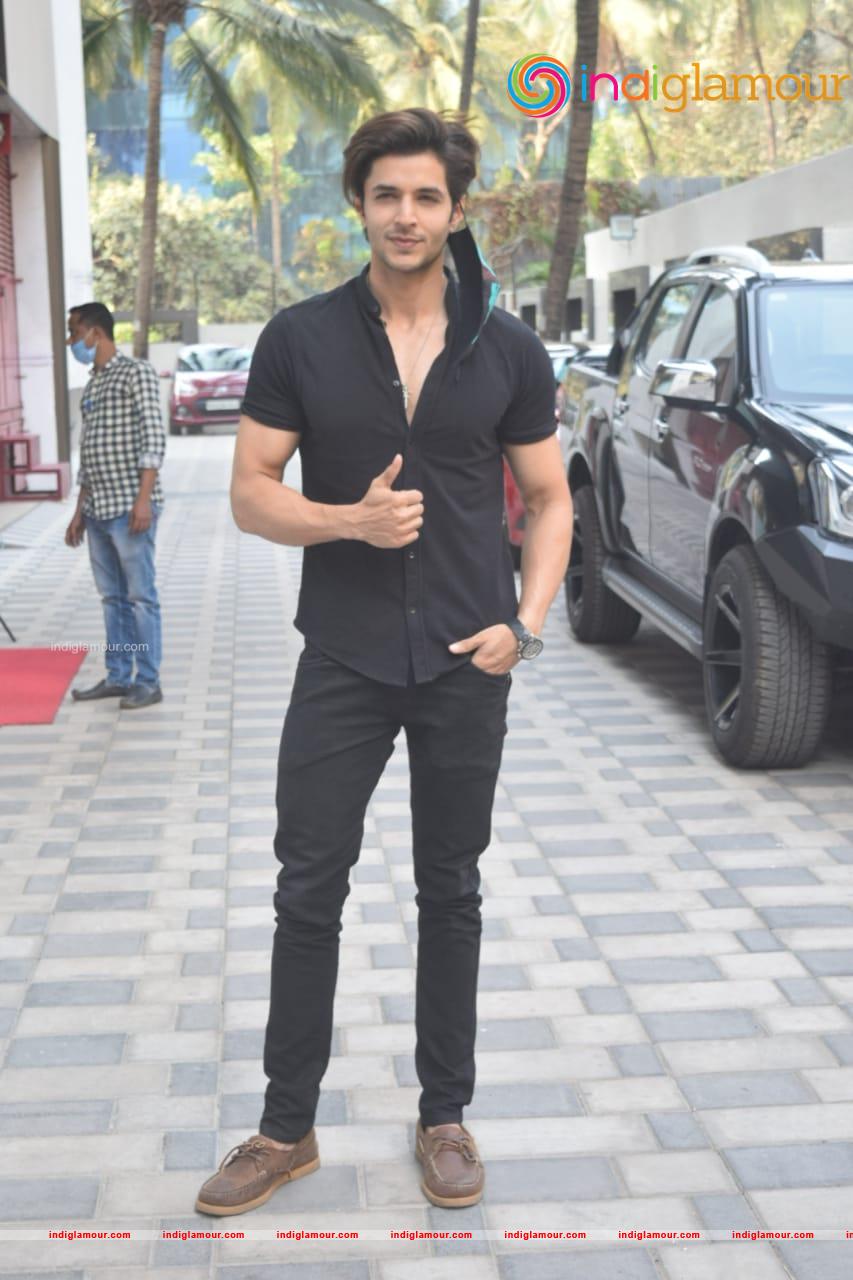 John Sidharth Gupta And Emraan Hashmi Event hd photo