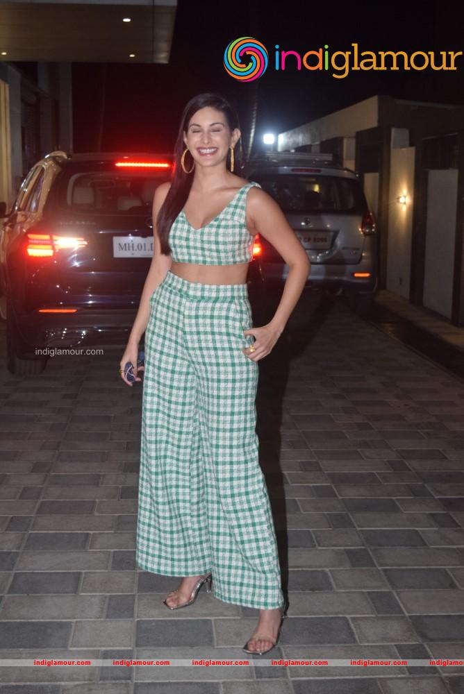 Kunal Kapoor Mouni Roy and Amyra Dastur Event hd photo