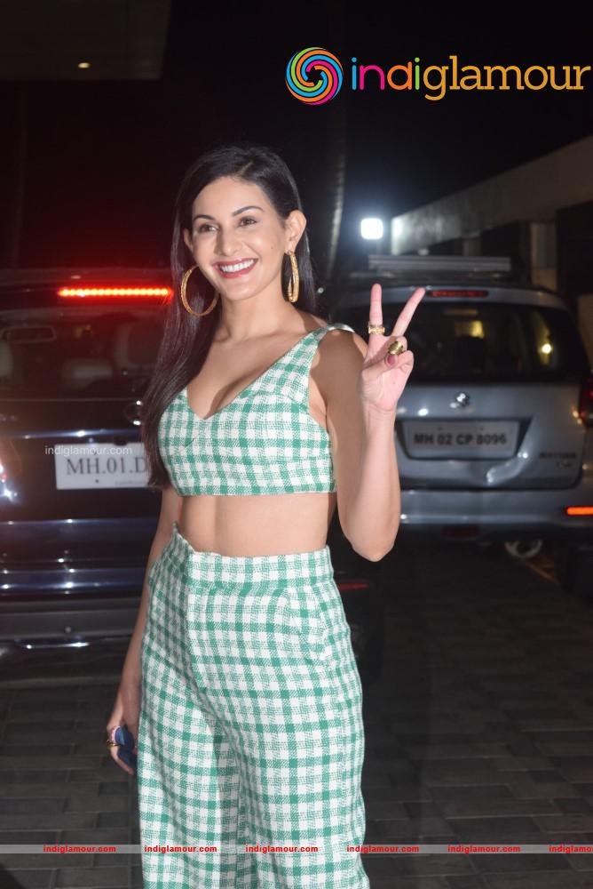 Kunal Kapoor Mouni Roy and Amyra Dastur Event hd photo