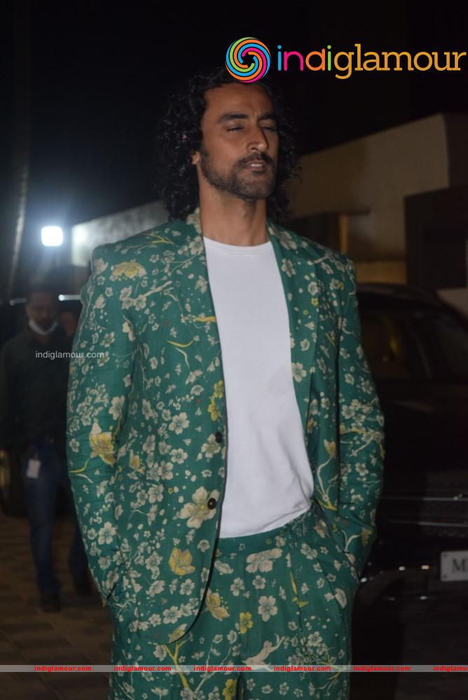 Kunal Kapoor Mouni Roy and Amyra Dastur Event hd photo