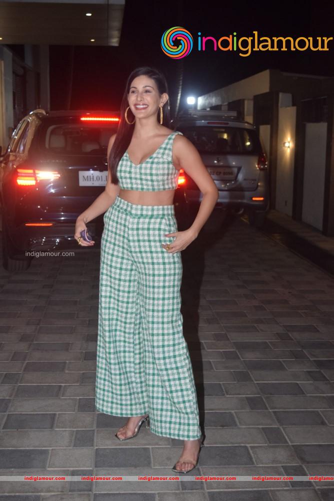 Kunal Kapoor Mouni Roy and Amyra Dastur Event hd photo