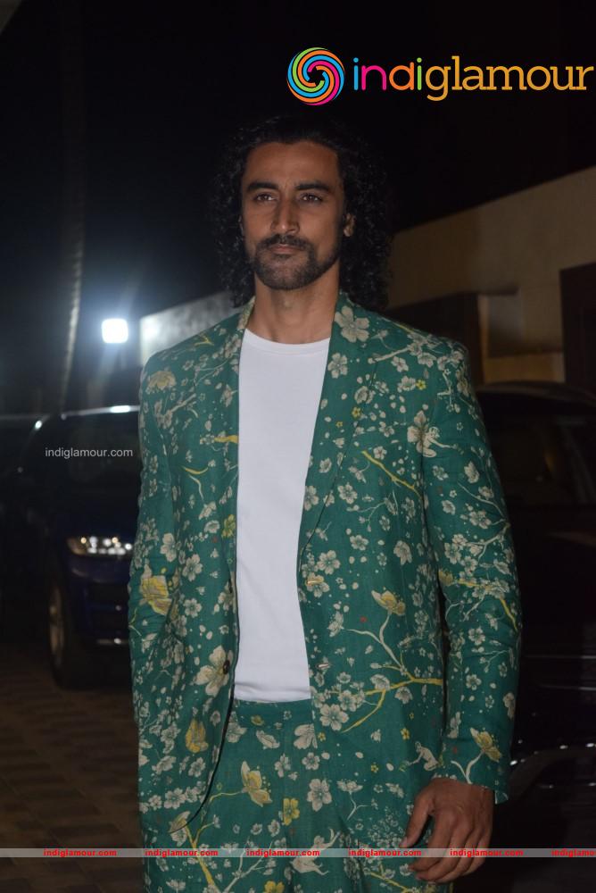 Kunal Kapoor Mouni Roy and Amyra Dastur Event hd photo