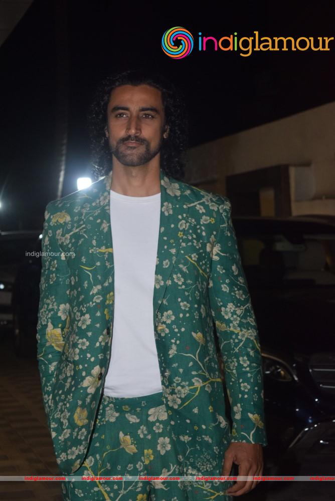 Kunal Kapoor Mouni Roy and Amyra Dastur Event hd photo