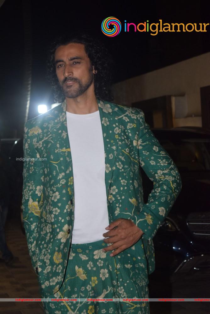 Kunal Kapoor Mouni Roy and Amyra Dastur Event hd photo