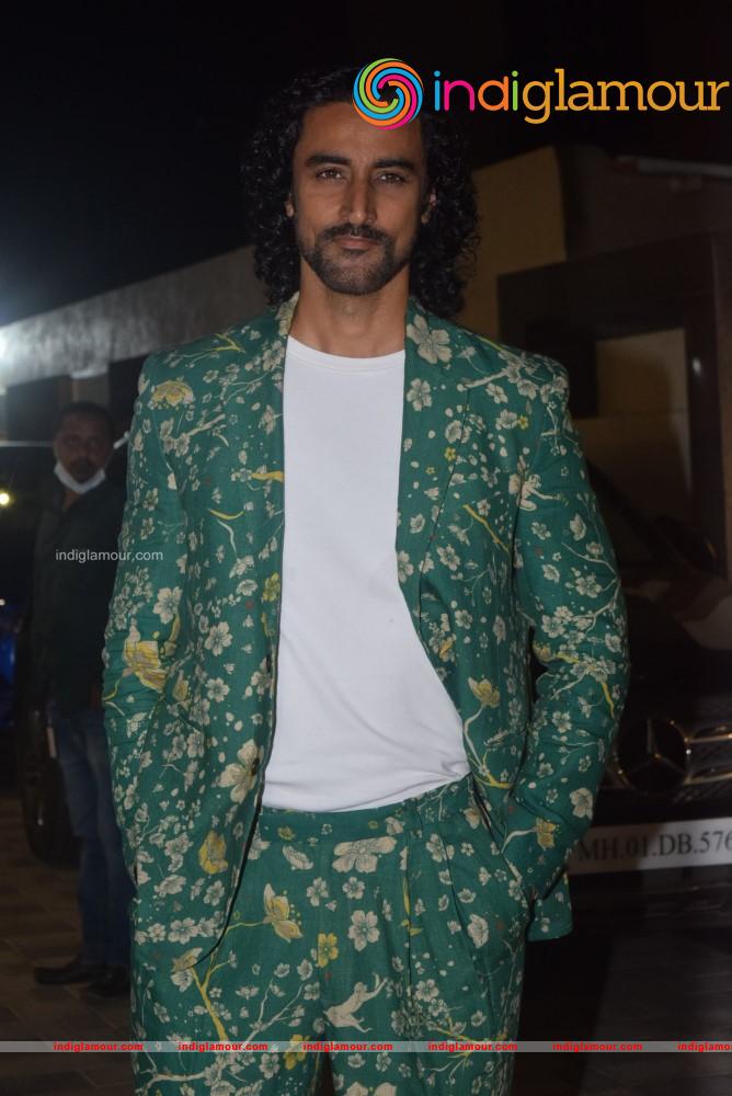 Kunal Kapoor Mouni Roy and Amyra Dastur Event hd photo