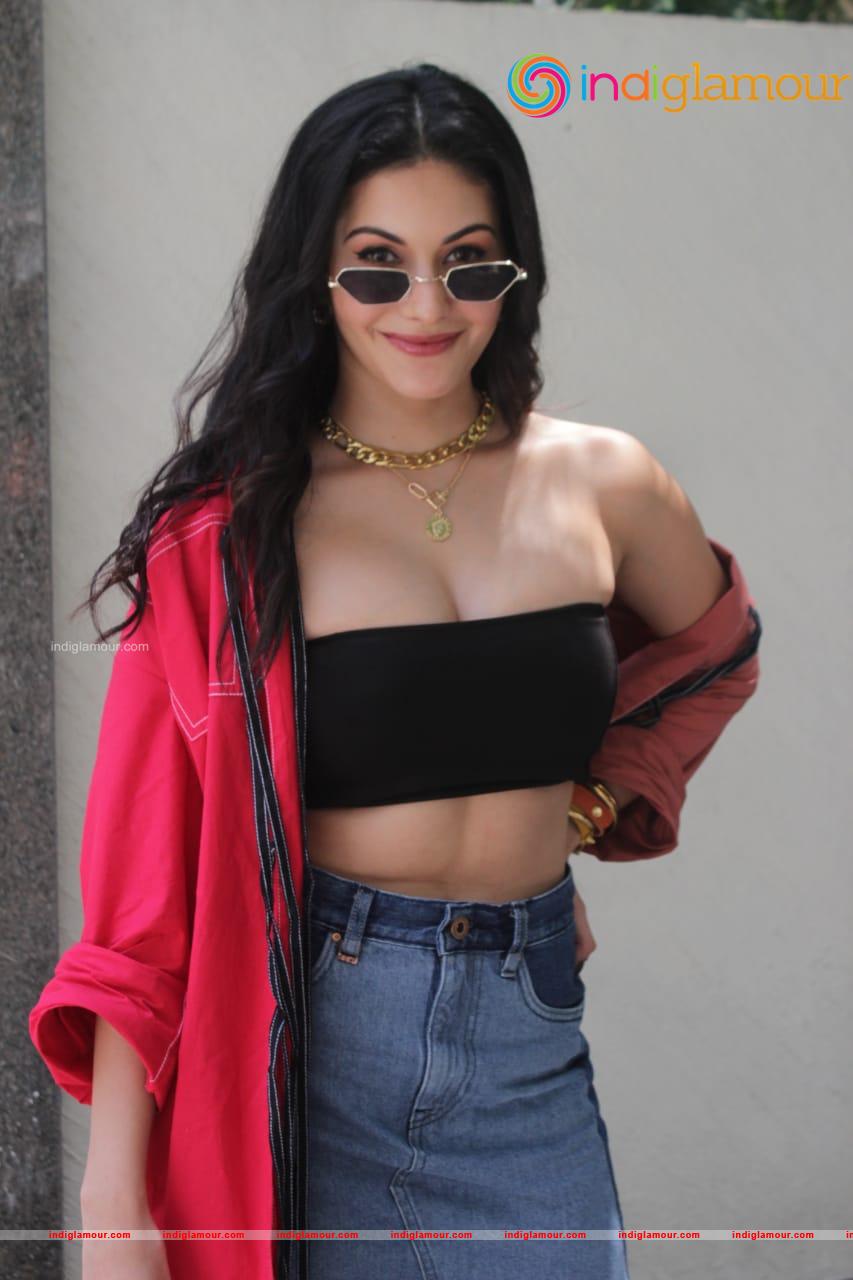 Amyra Dastur Movie Promotion T Series Office PHOTO Event hd photo