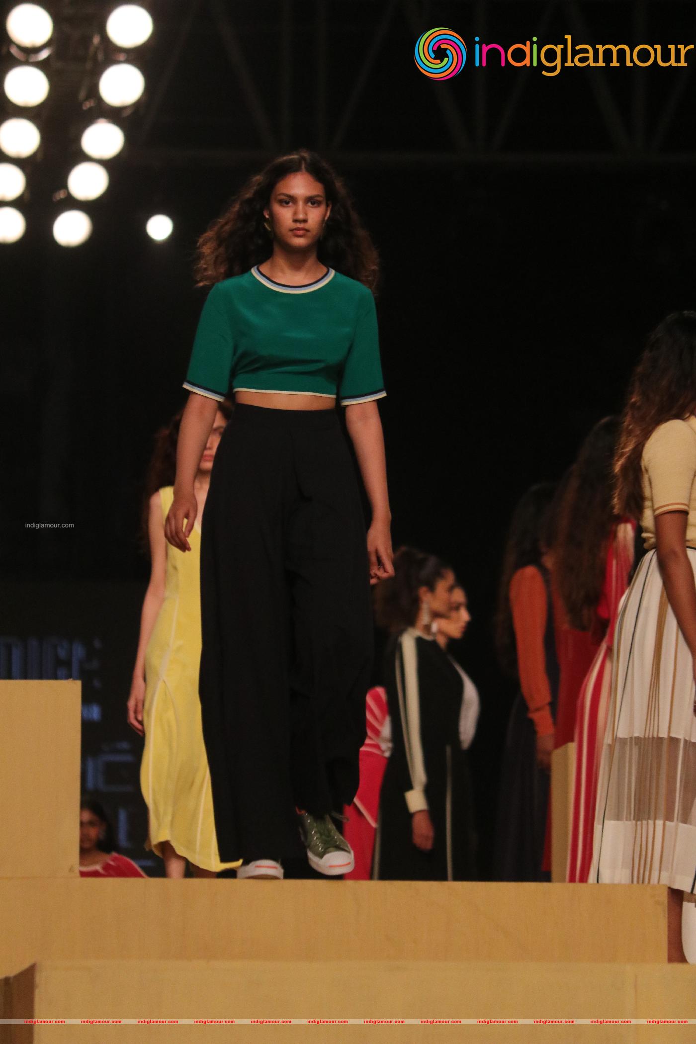 Ananya Panday At Lakme Fashion Week Day 3 Event hd photo
