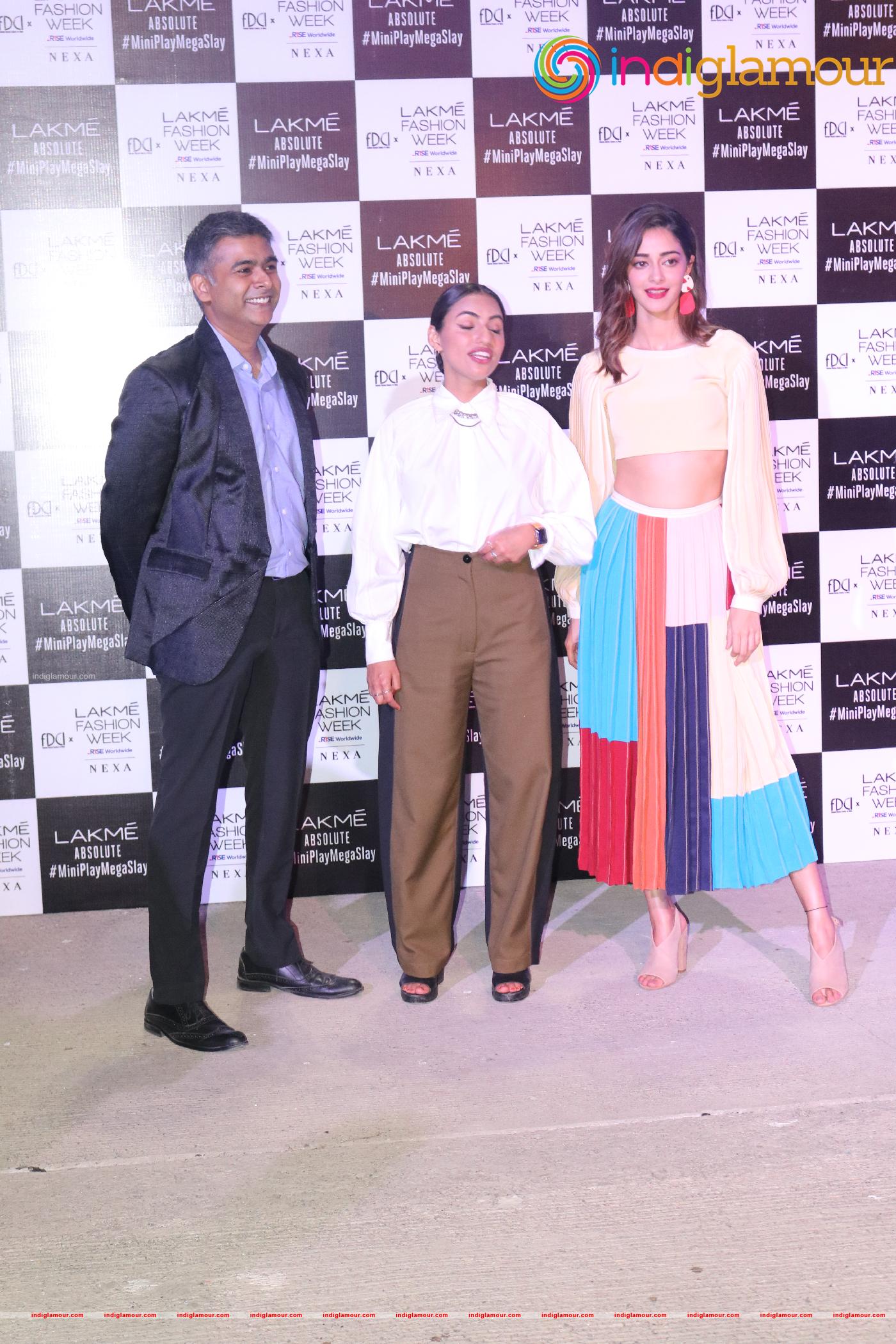 Ananya Panday At Lakme Fashion Week Day 3 Event hd photo