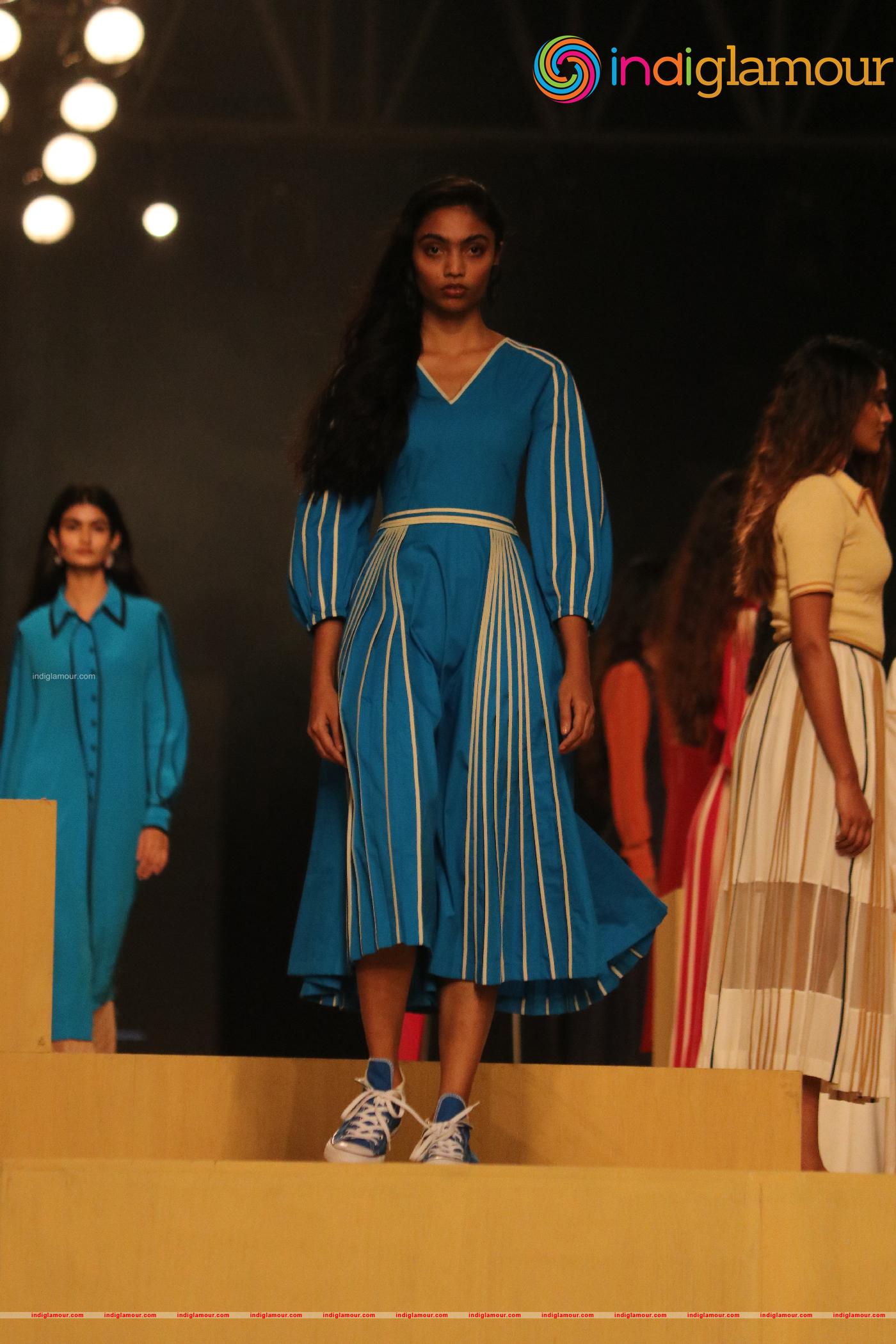 Ananya Panday At Lakme Fashion Week Day 3 Event hd photo
