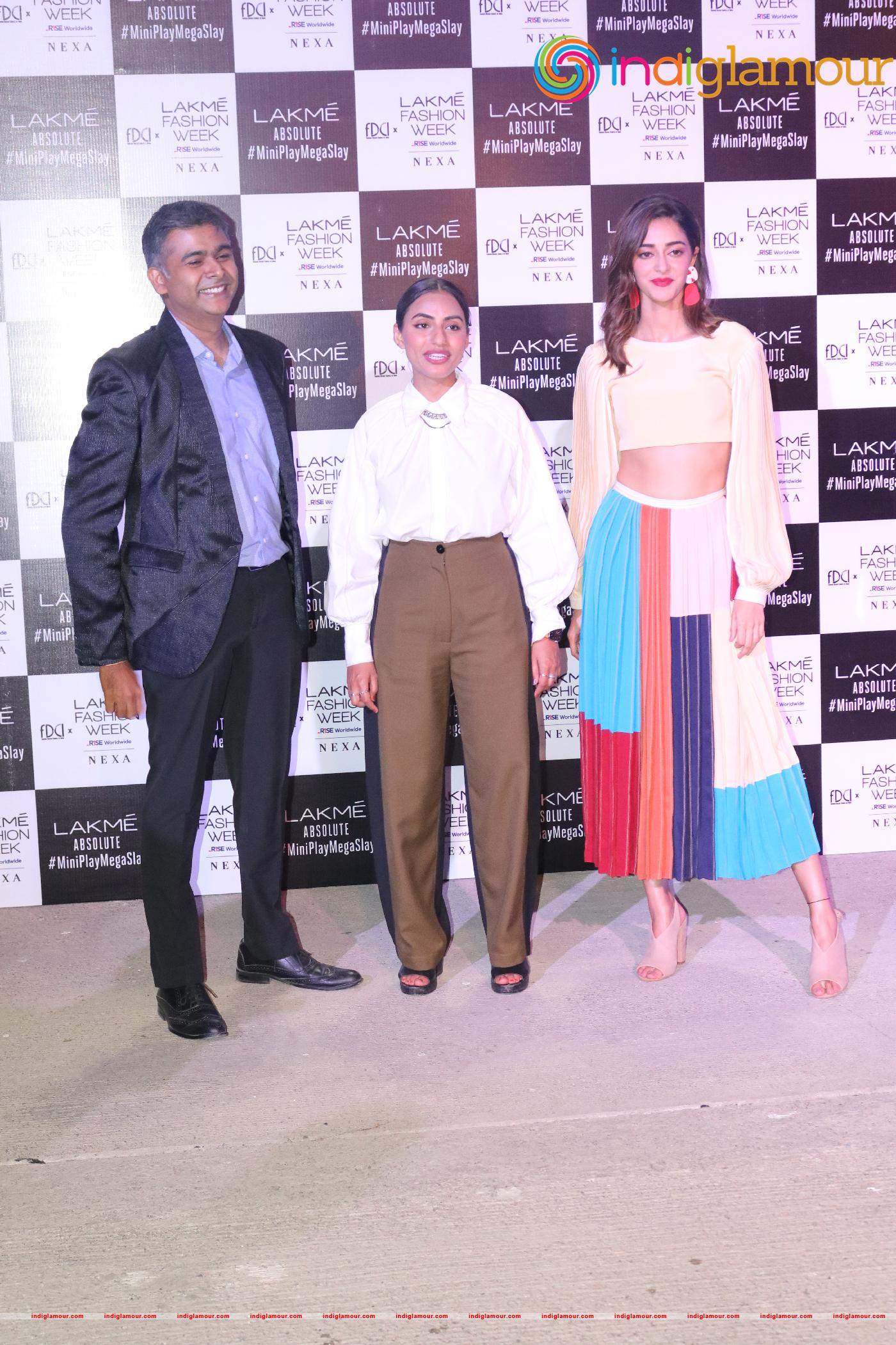 Ananya Panday At Lakme Fashion Week Day 3 Event hd photo
