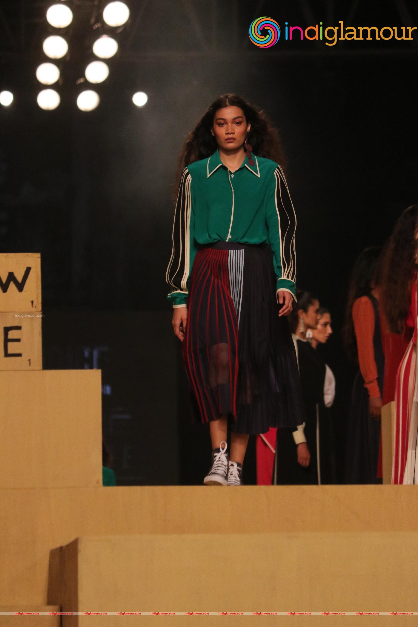 Ananya Panday At Lakme Fashion Week Day 3 Event hd photo