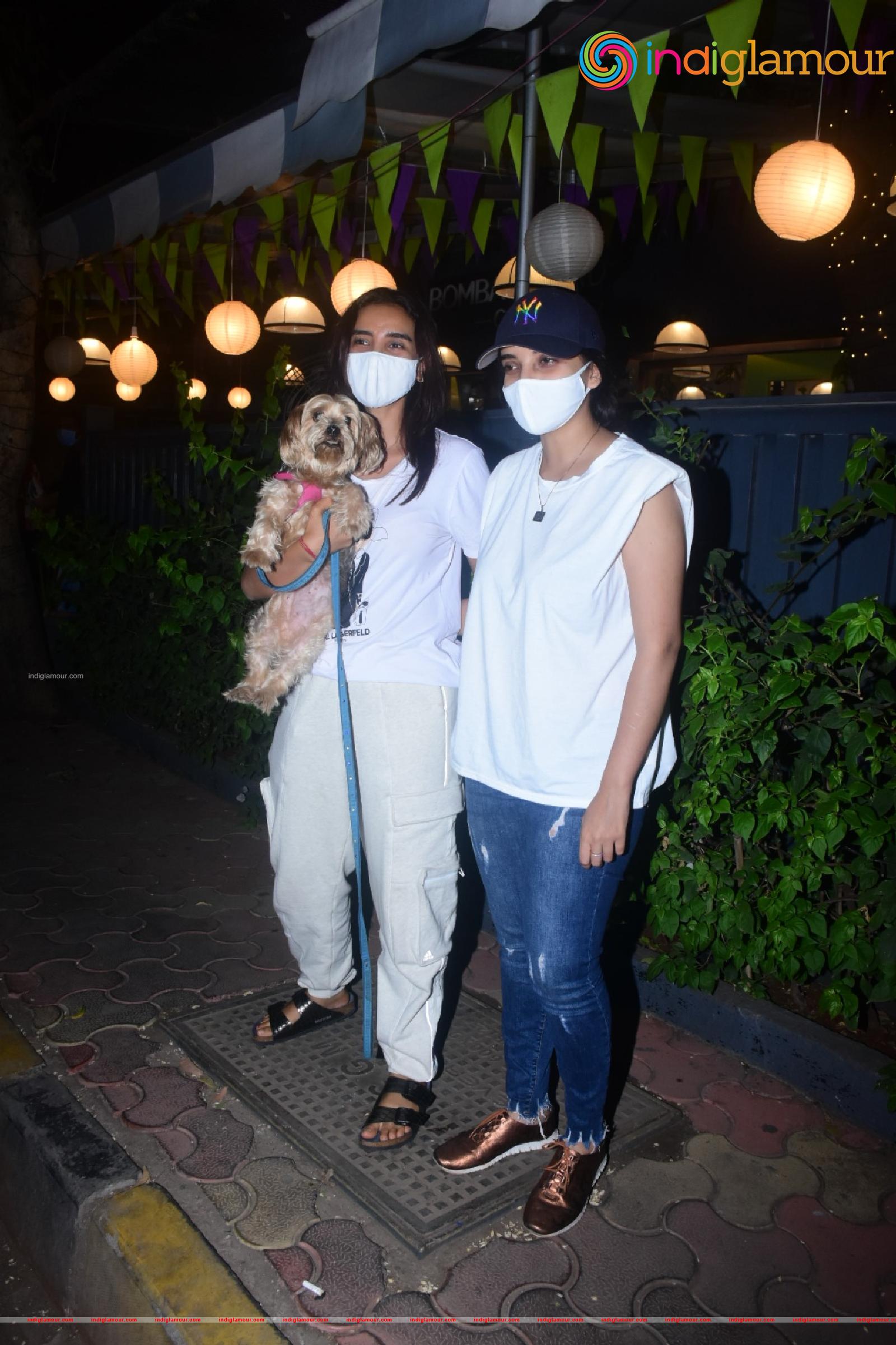 Patralekha With Her Pet Event hd photo