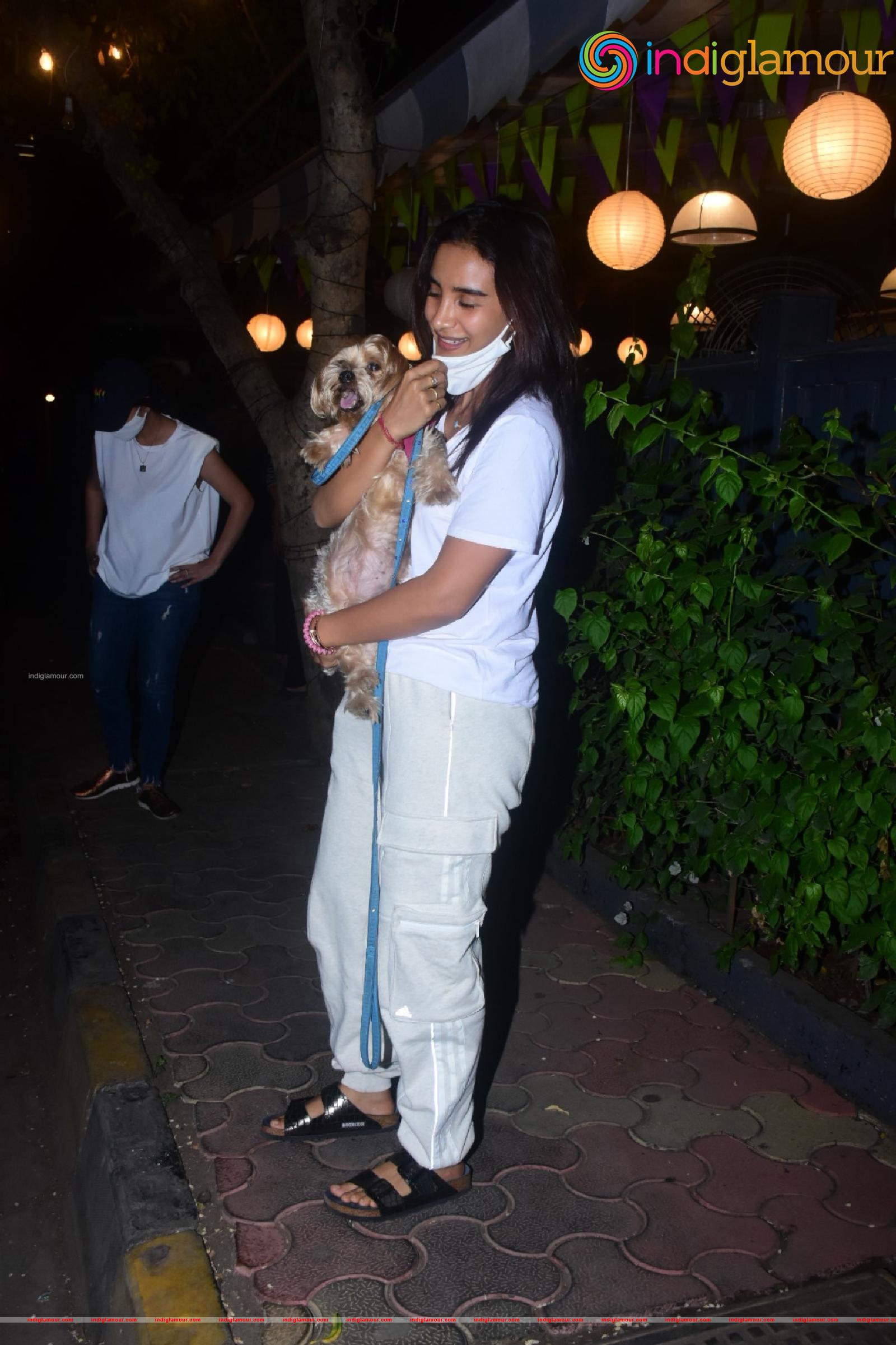 Patralekha With Her Pet Event hd photo