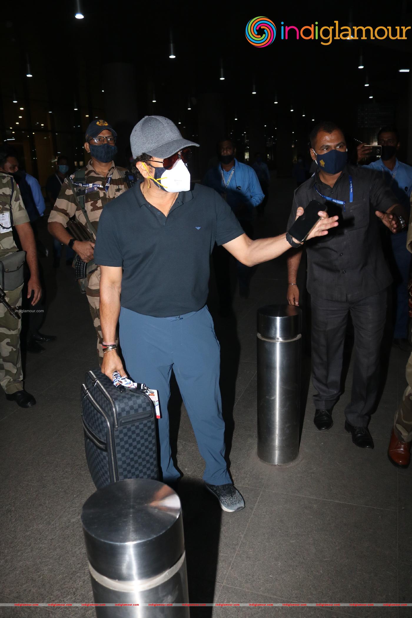 Sachin Tendulkar and Yuvraj Singh Event hd photo