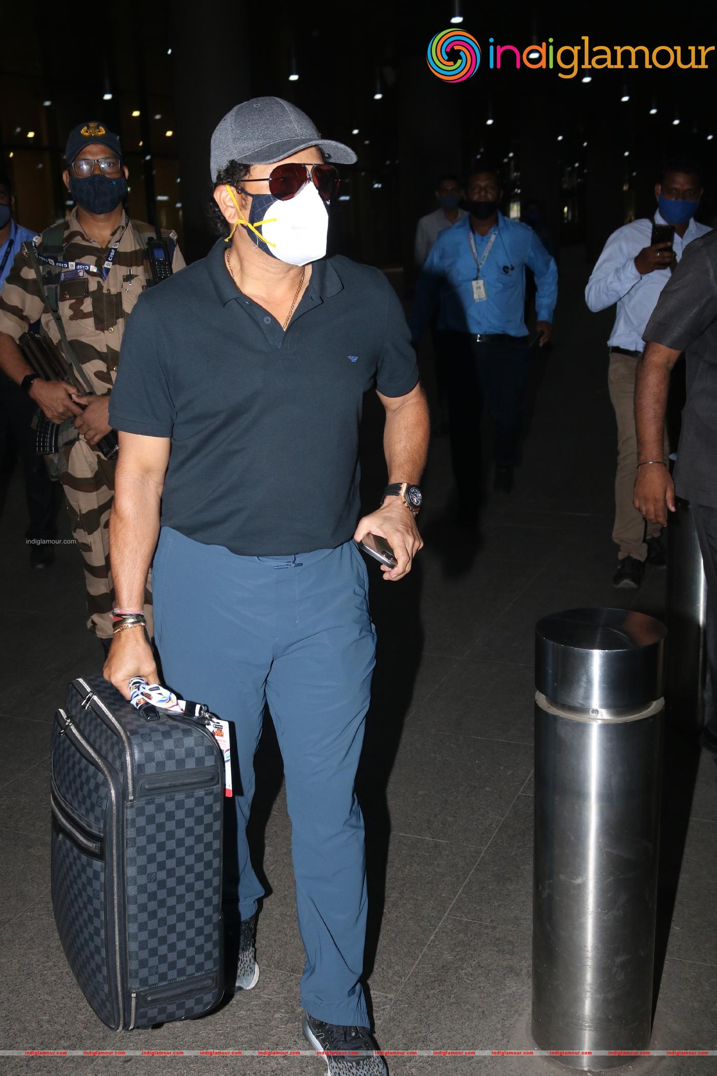 Sachin Tendulkar and Yuvraj Singh Event hd photo