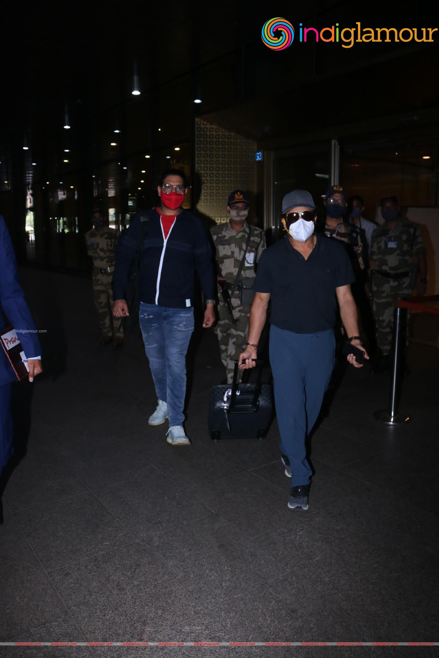 Sachin Tendulkar and Yuvraj Singh Event hd photo
