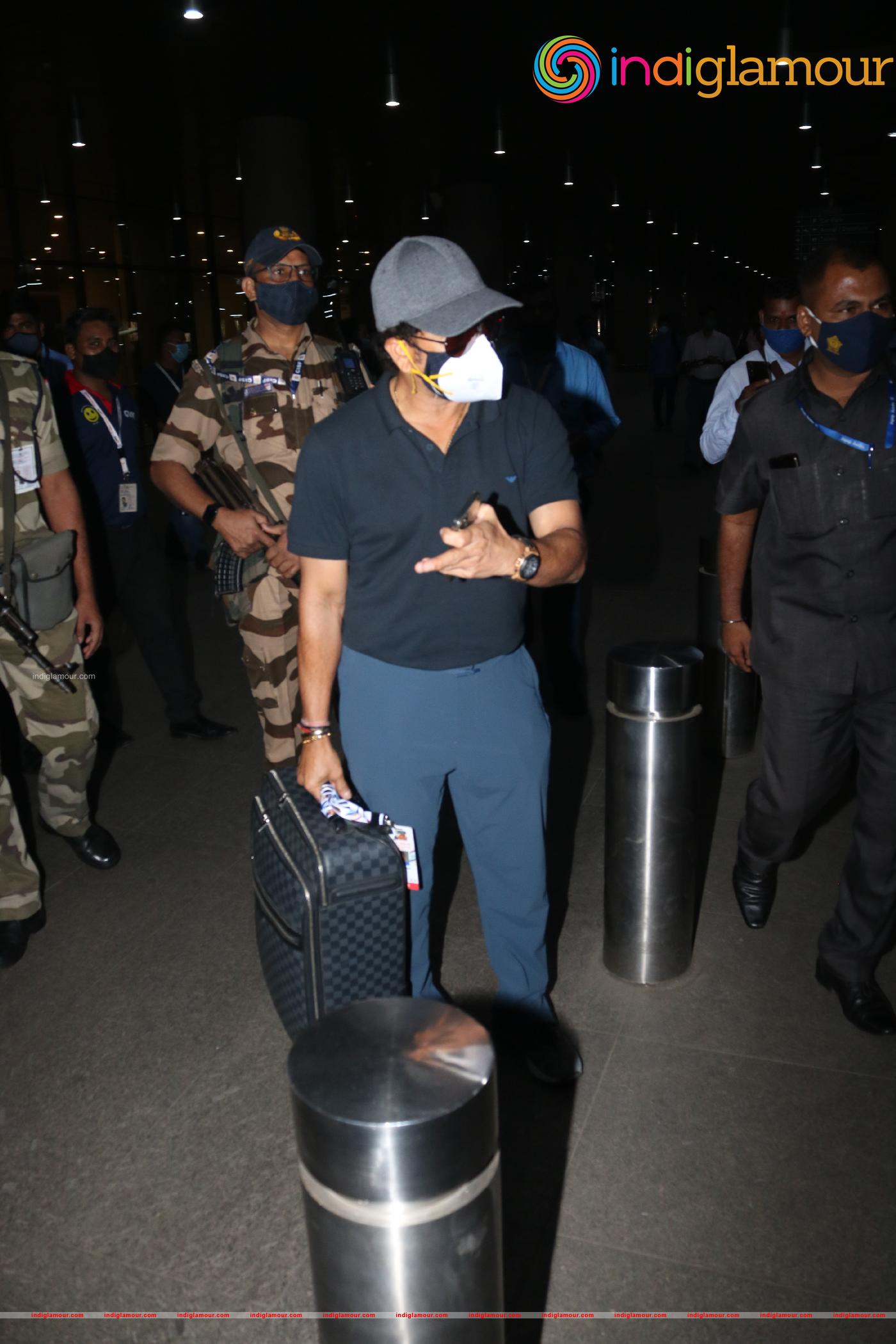 Sachin Tendulkar and Yuvraj Singh Event hd photo