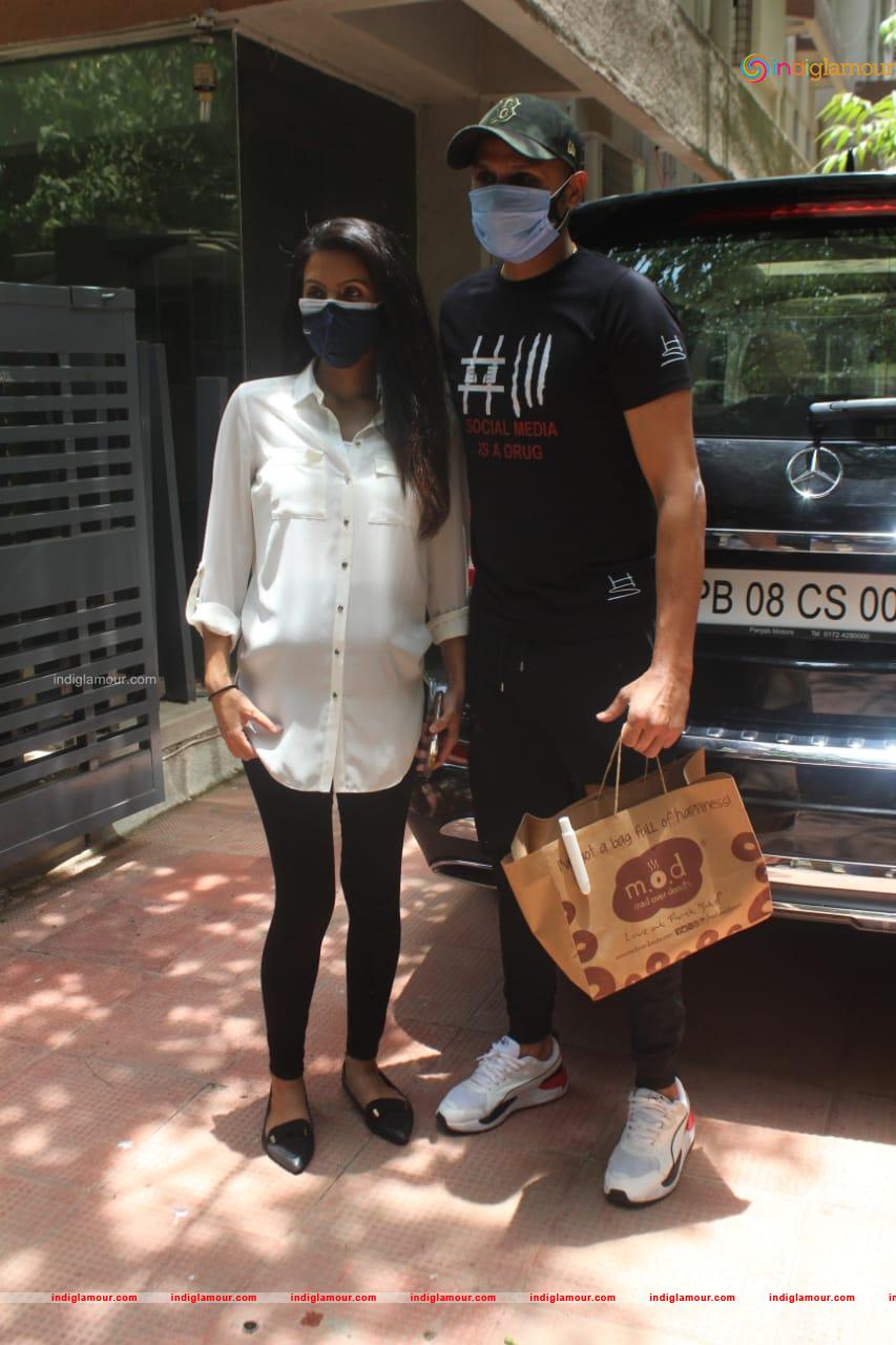 Harbhajan Singh and Geeta Basra Event hd photo