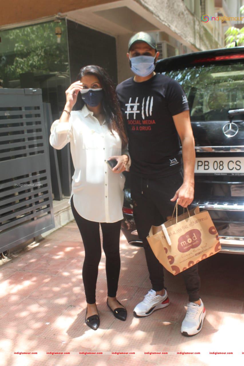 Harbhajan Singh and Geeta Basra Event hd photo