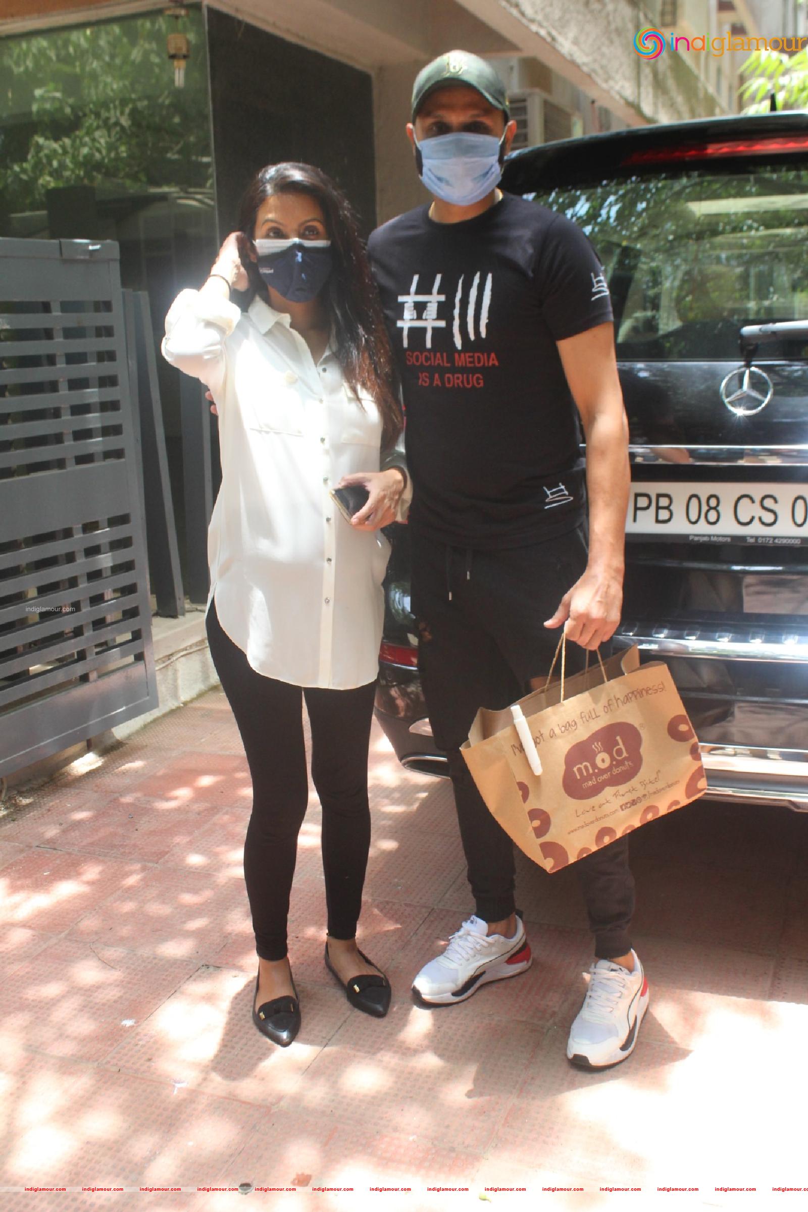Harbhajan Singh and Geeta Basra Event hd photo