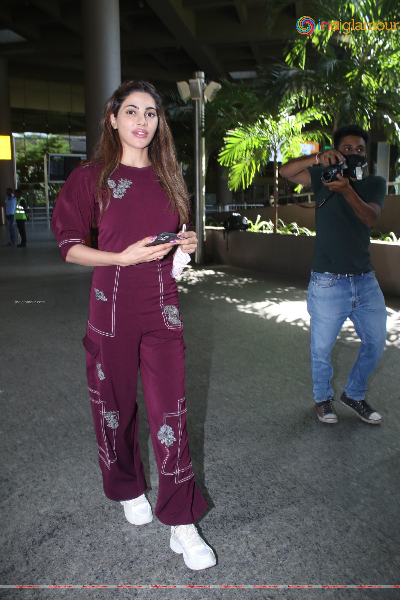 Nikki Tamboli Actress hd photo
