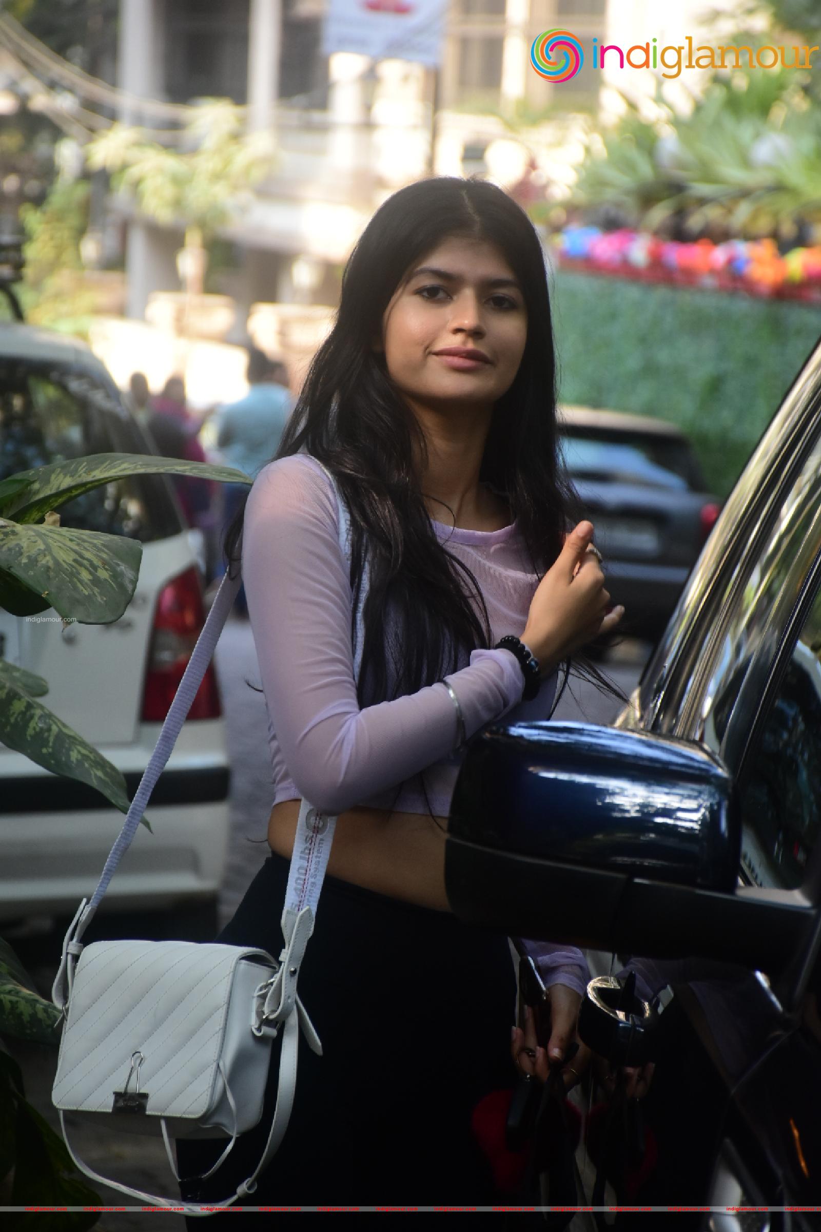 Anjini Dhawan Actress hd photo