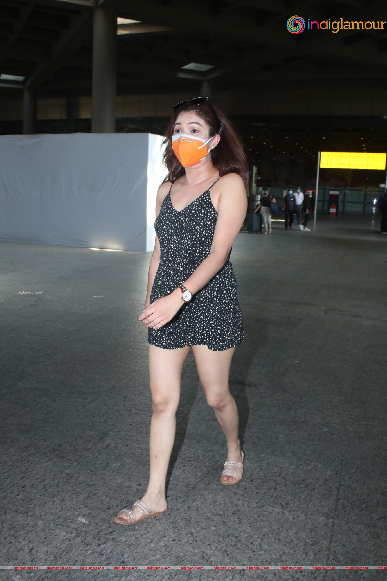 Ridhima Pandit Actress hd photo