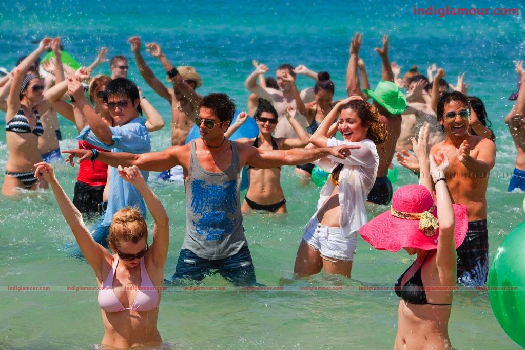 Badmaash Company Movie hd photo
