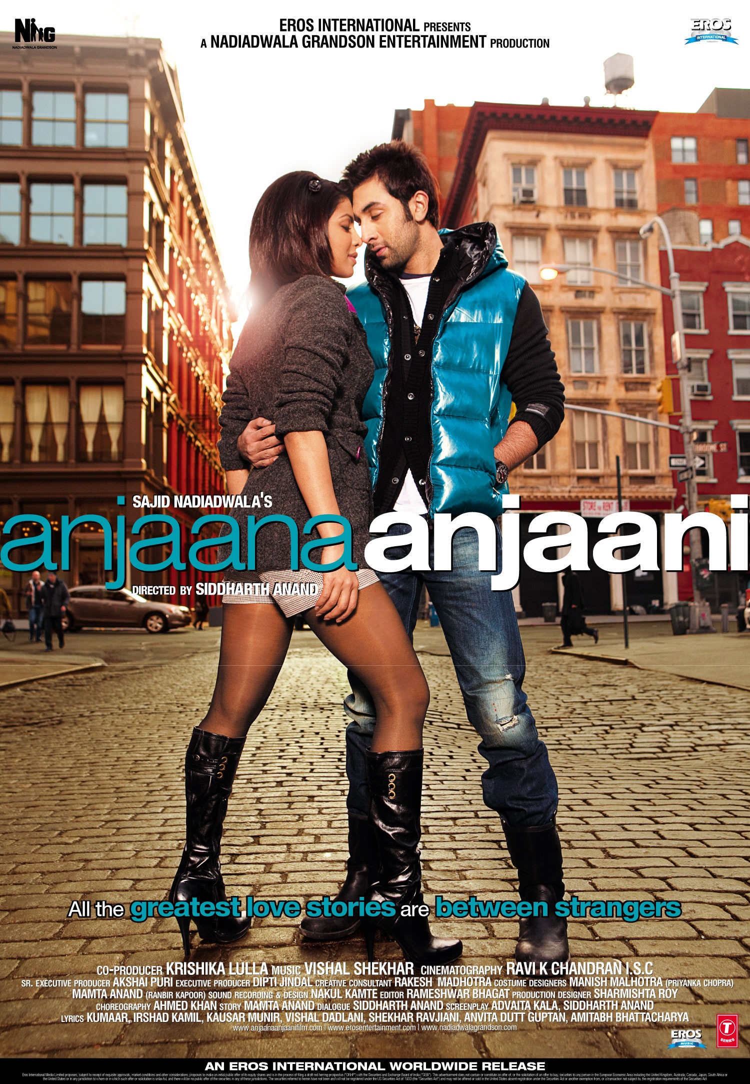 Anjaana Anjaani Movie hd photo