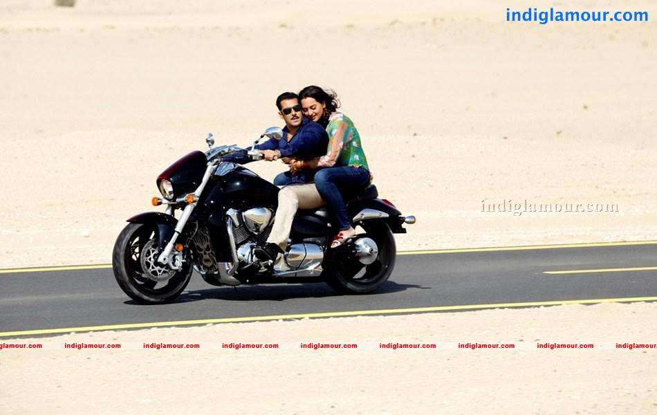 Dabangg 2 Movie hd photo
