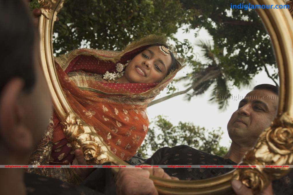 Midnight s Children Movie hd photo