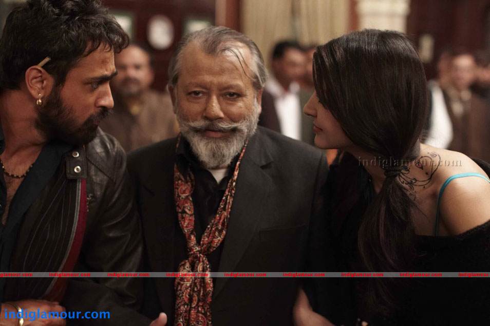Matru Ki Bijlee KKa Mandola Movie hd photo