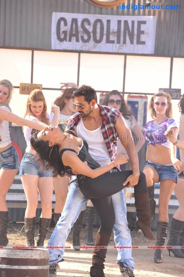 I Me Aur Main Movie hd photo