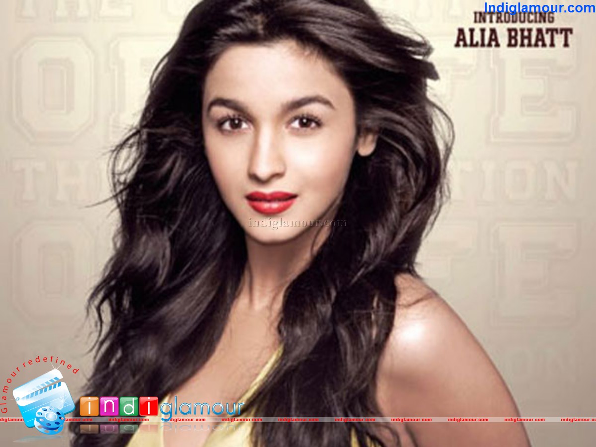 2 States Movie hd photo
