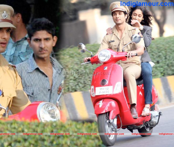 Phata Poster Nikla Hero Movie hd photo