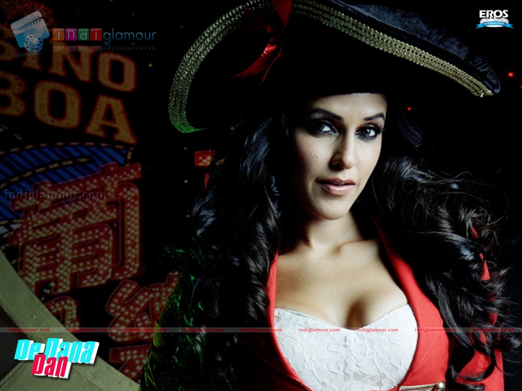 De Dana Dan Movie hd photo