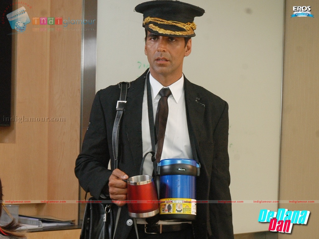 De Dana Dan Movie hd photo