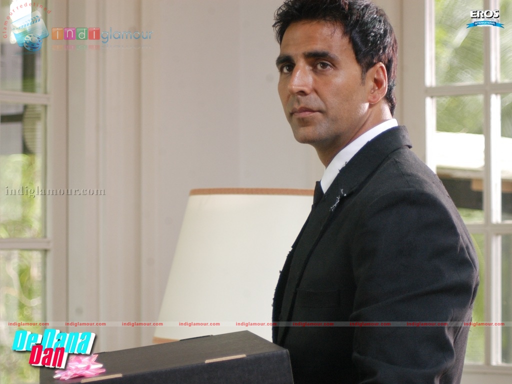 De Dana Dan Movie hd photo