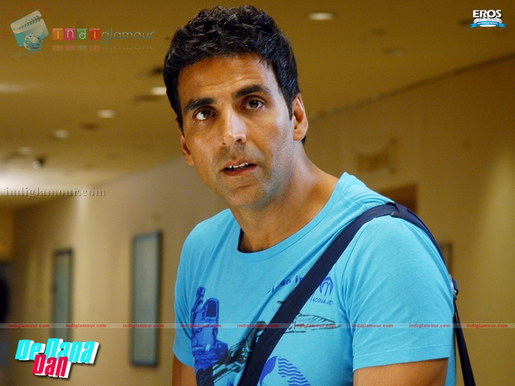 De Dana Dan Movie hd photo