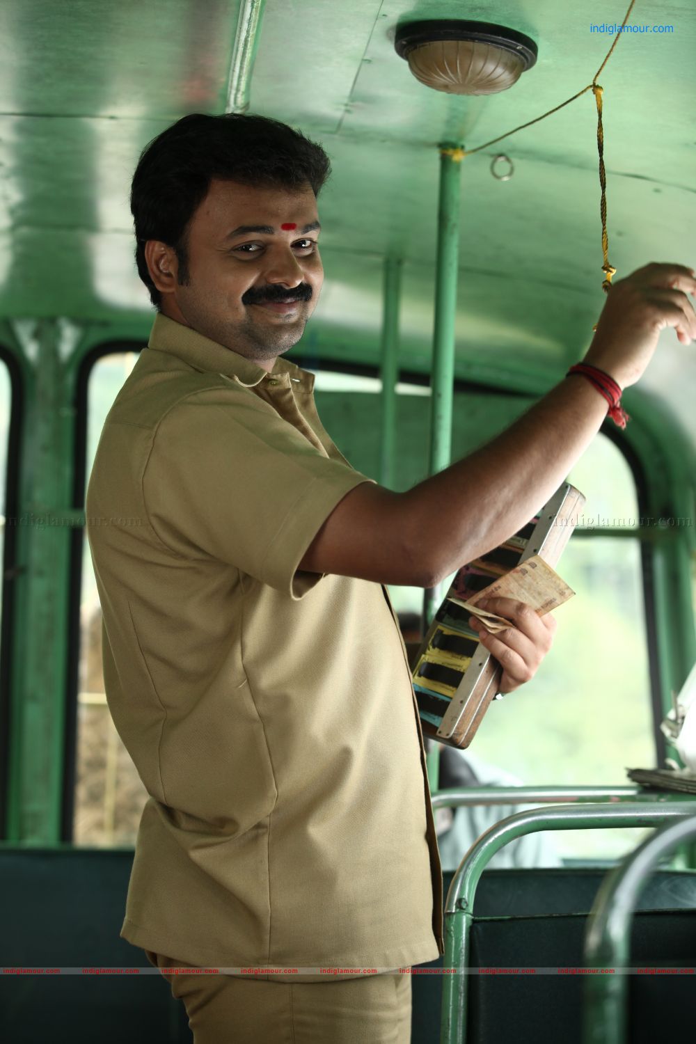 Kunchakko Boban Actor hd photo