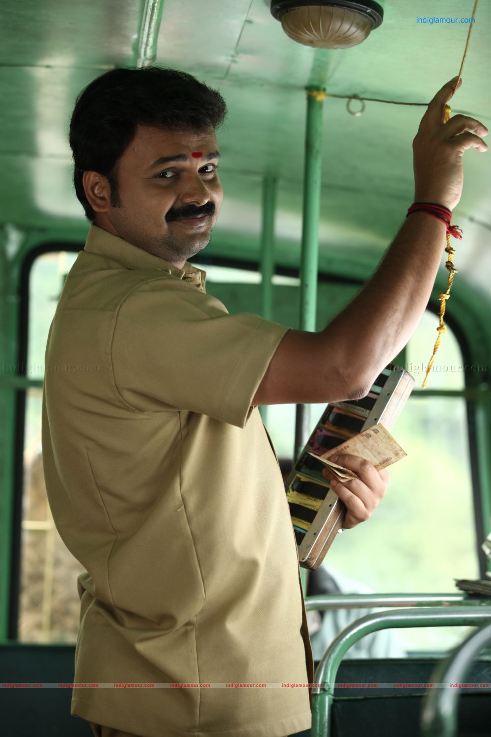 Kunchakko Boban Actor hd photo
