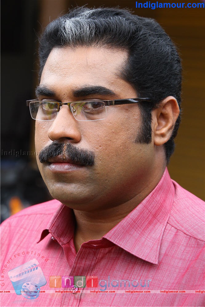 Suraj Venjaramood Actor hd photo