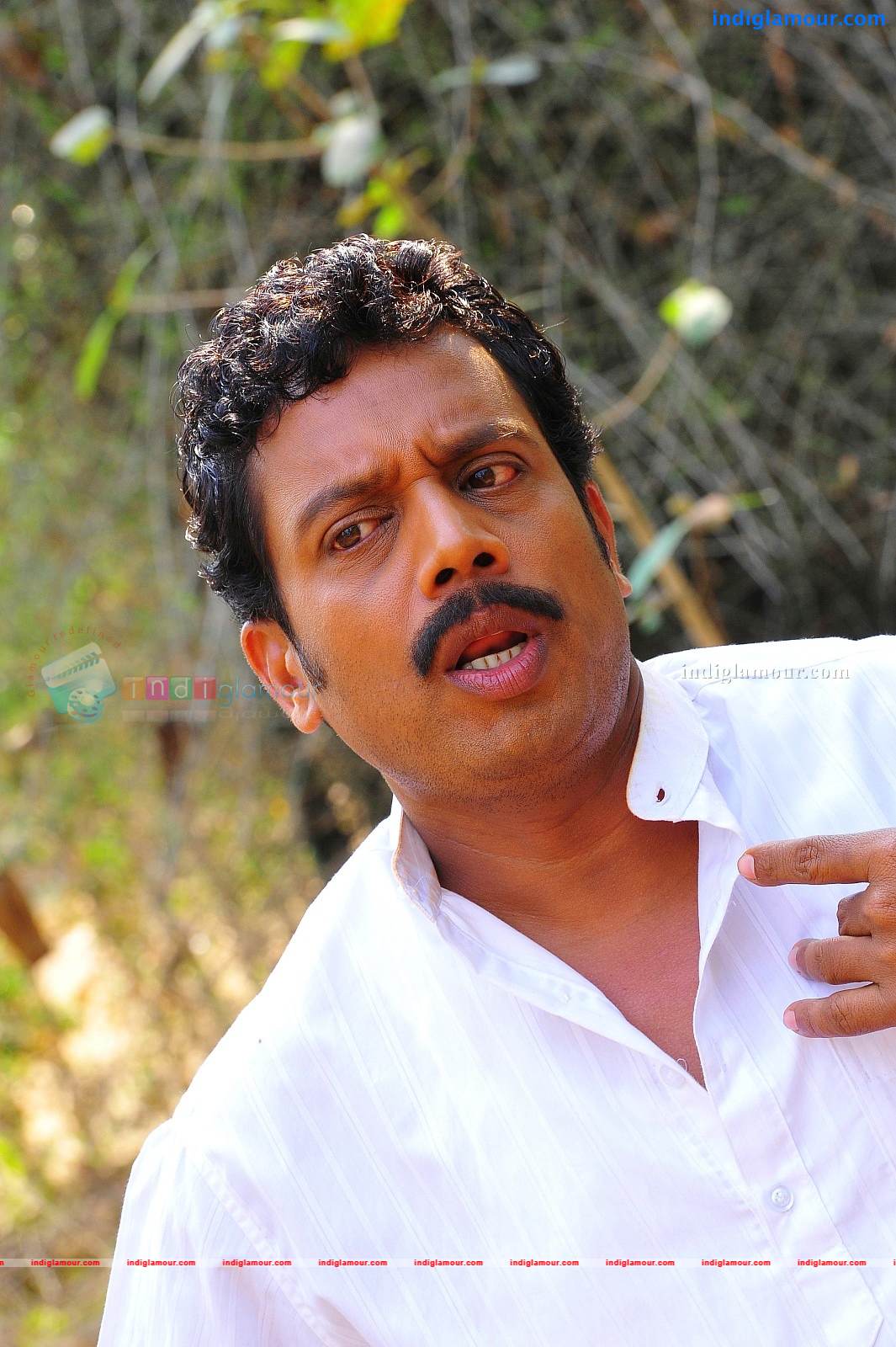 Manikandan Pattambi Actor hd photo